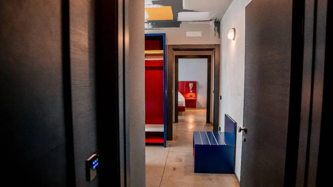 K Modern Hotel 페스키에라델가르다