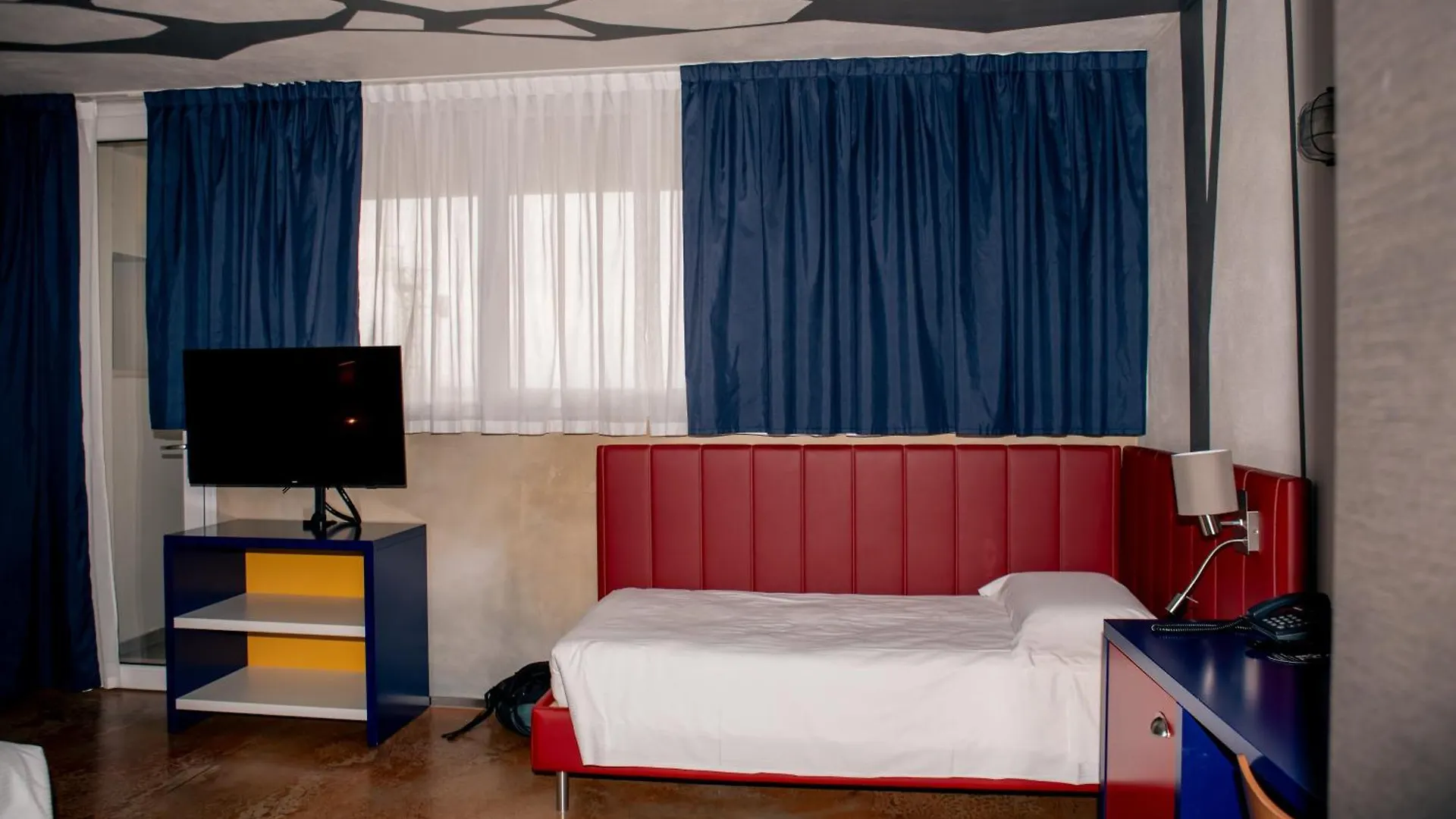 פסקיארה דל גארדה K Modern Hotel איטליה